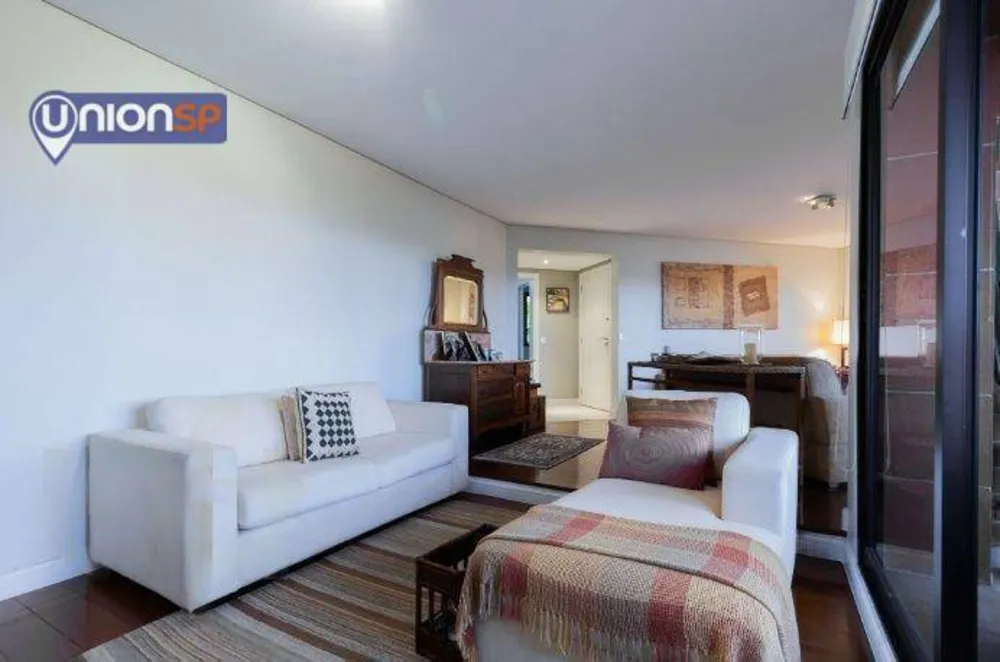 Apartamento, 3 quartos, 230 m² - Foto 3