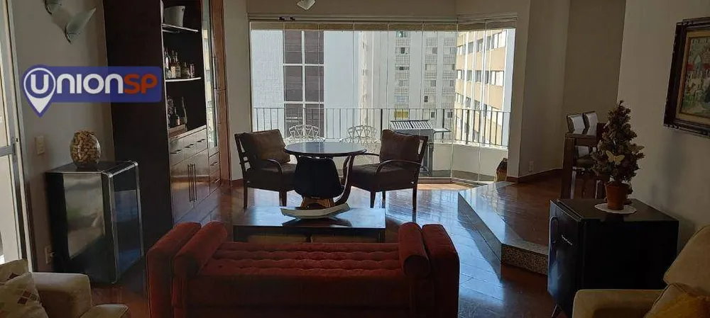Apartamento, 4 quartos, 220 m² - Foto 1