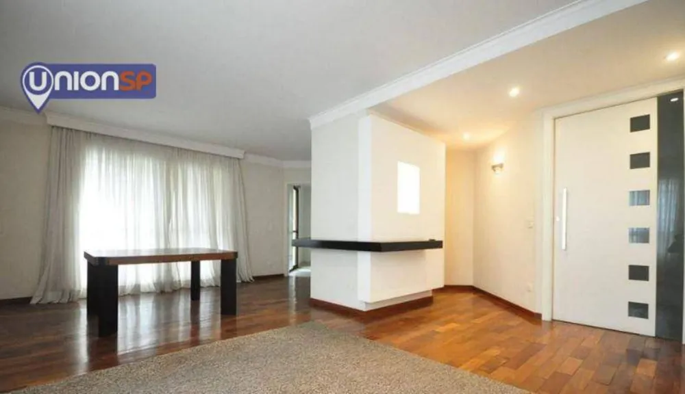 Apartamento, 4 quartos, 220 m² - Foto 1