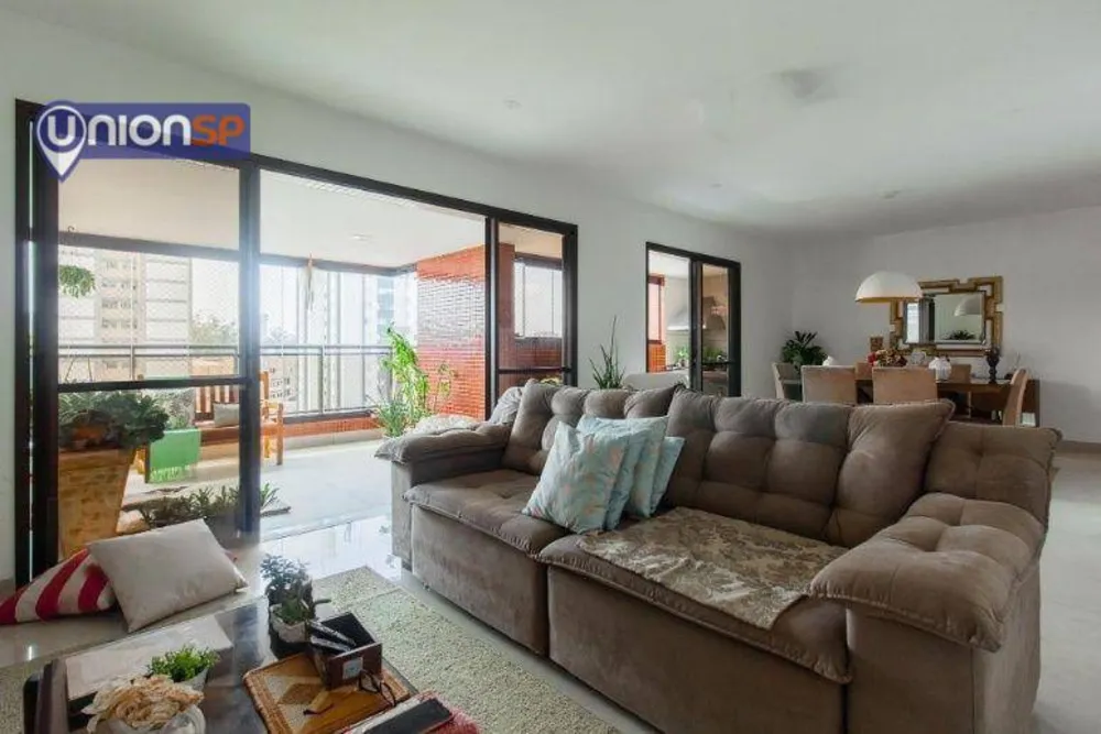 Apartamento, 4 quartos, 208 m² - Foto 1