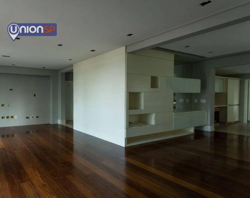Apartamento, 4 quartos, 218 m² - Foto 2