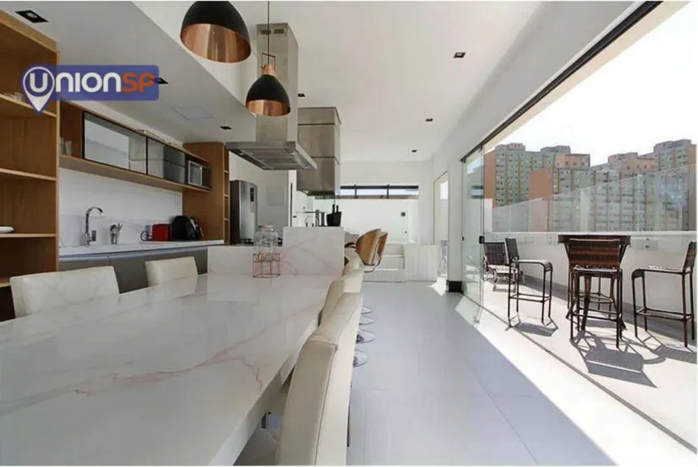Apartamento, 3 quartos, 216 m² - Foto 3