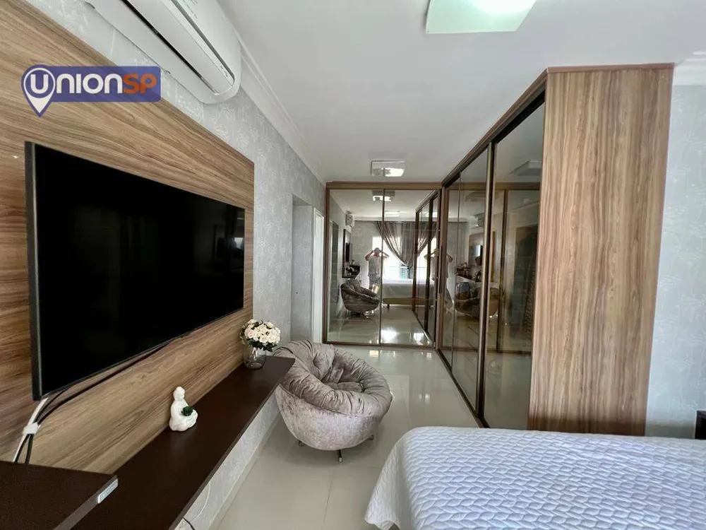 Apartamento, 3 quartos, 144 m² - Foto 2