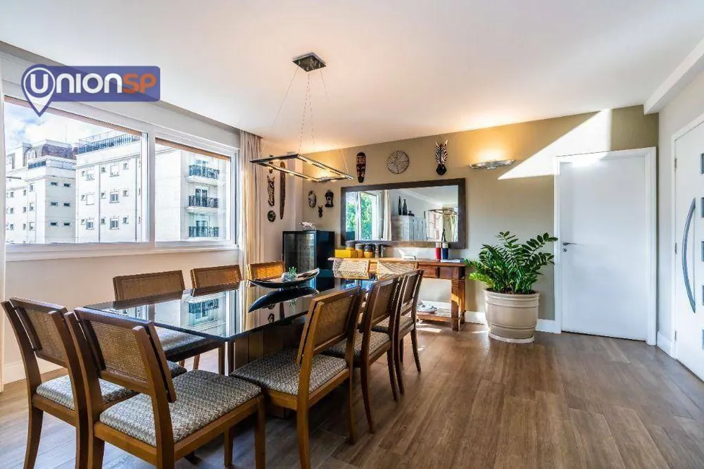 Apartamento, 3 quartos, 220 m² - Foto 2