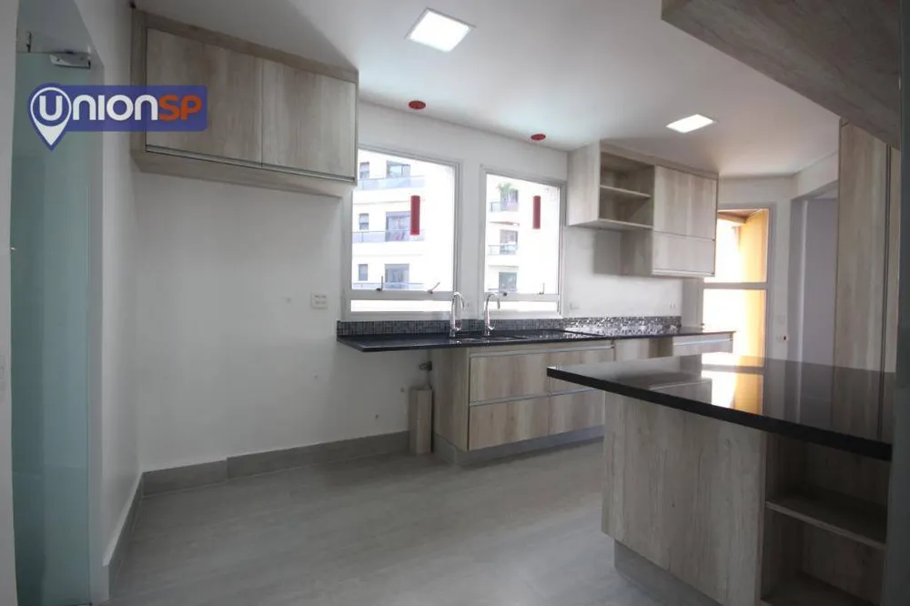 Apartamento, 3 quartos, 244 m² - Foto 3