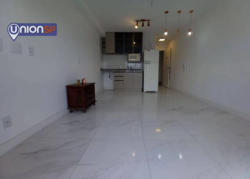 Apartamento, 1 quarto, 27 m² - Foto 2
