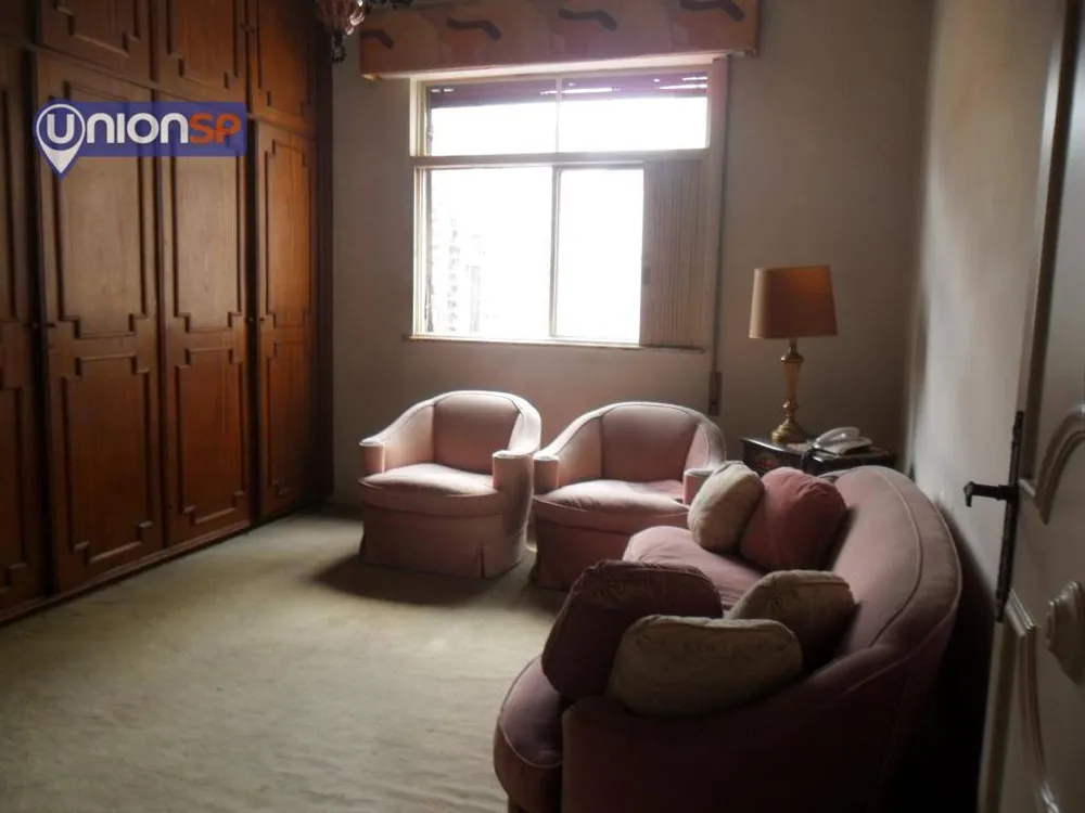 Apartamento, 3 quartos, 227 m² - Foto 2