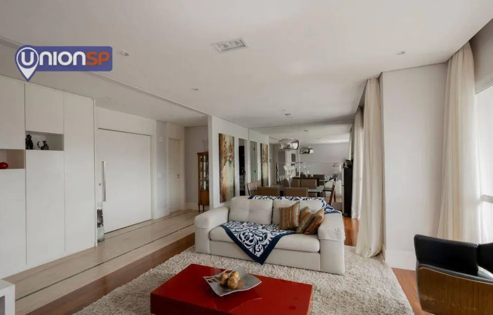 Apartamento, 3 quartos, 177 m² - Foto 1
