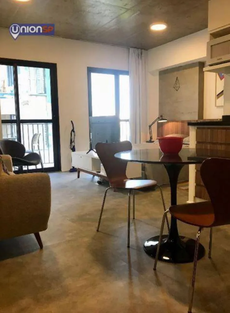 Apartamento, 1 quarto, 32 m² - Foto 1