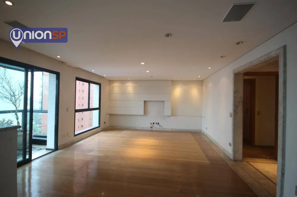 Apartamento, 4 quartos, 202 m² - Foto 2