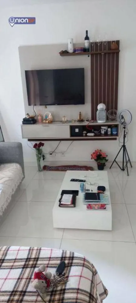 Apartamento, 1 quarto, 28 m² - Foto 2