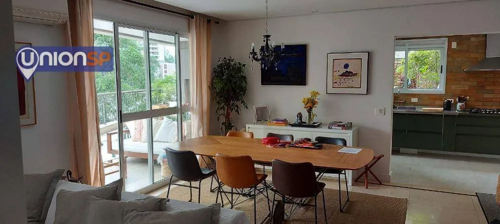 Apartamento, 3 quartos, 250 m² - Foto 2
