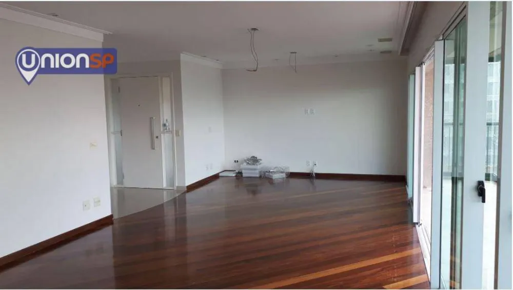 Apartamento, 3 quartos, 156 m² - Foto 1
