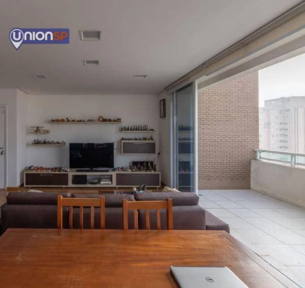 Apartamento, 4 quartos, 216 m² - Foto 4