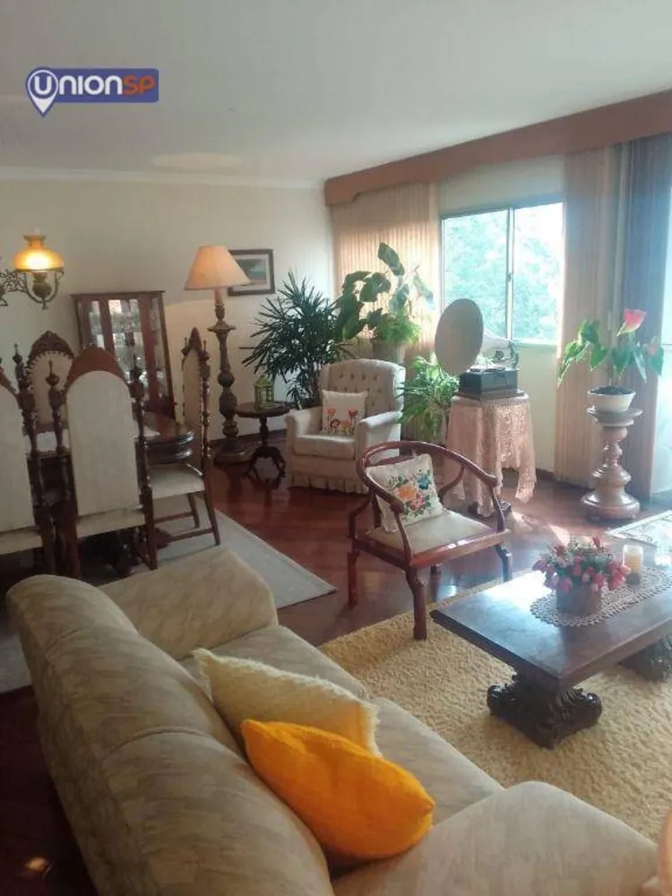 Apartamento, 3 quartos, 150 m² - Foto 1