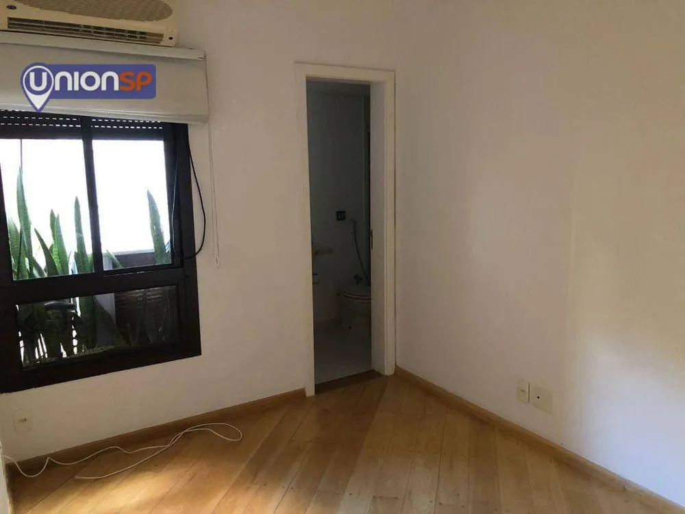 Apartamento, 3 quartos, 161 m² - Foto 2