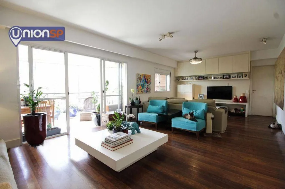 Apartamento, 3 quartos, 150 m² - Foto 1