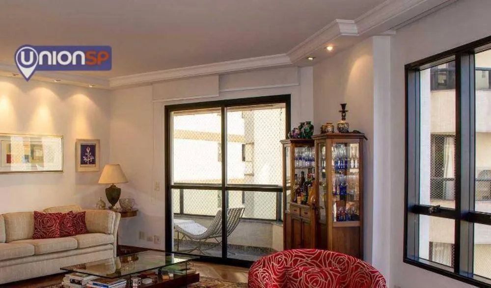 Apartamento, 3 quartos, 200 m² - Foto 1