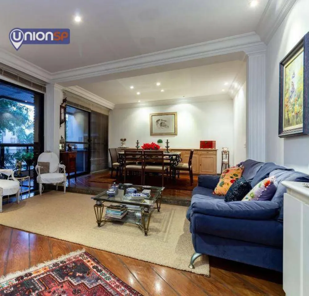 Apartamento, 3 quartos, 246 m² - Foto 2