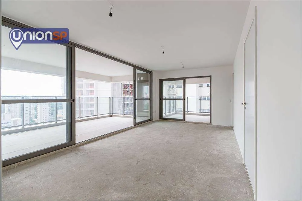 Apartamento, 3 quartos, 157 m² - Foto 1