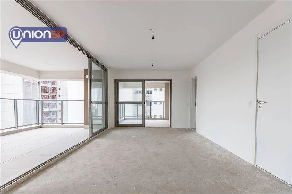 Apartamento, 3 quartos, 157 m² - Foto 2