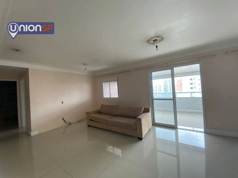 Apartamento, 3 quartos, 140 m² - Foto 1