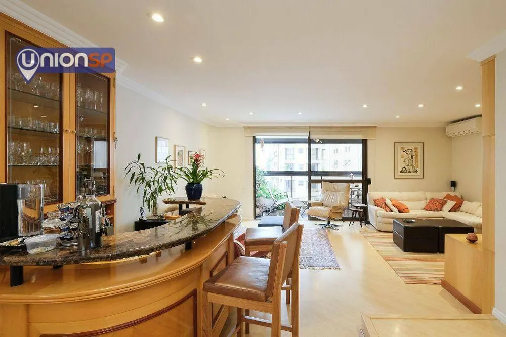 Apartamento, 4 quartos, 209 m² - Foto 4