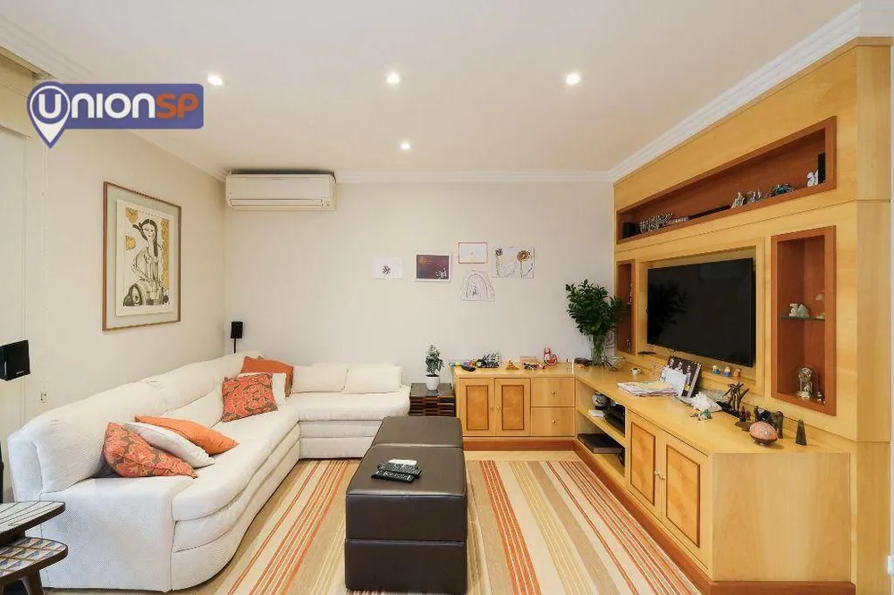 Apartamento, 4 quartos, 209 m² - Foto 1