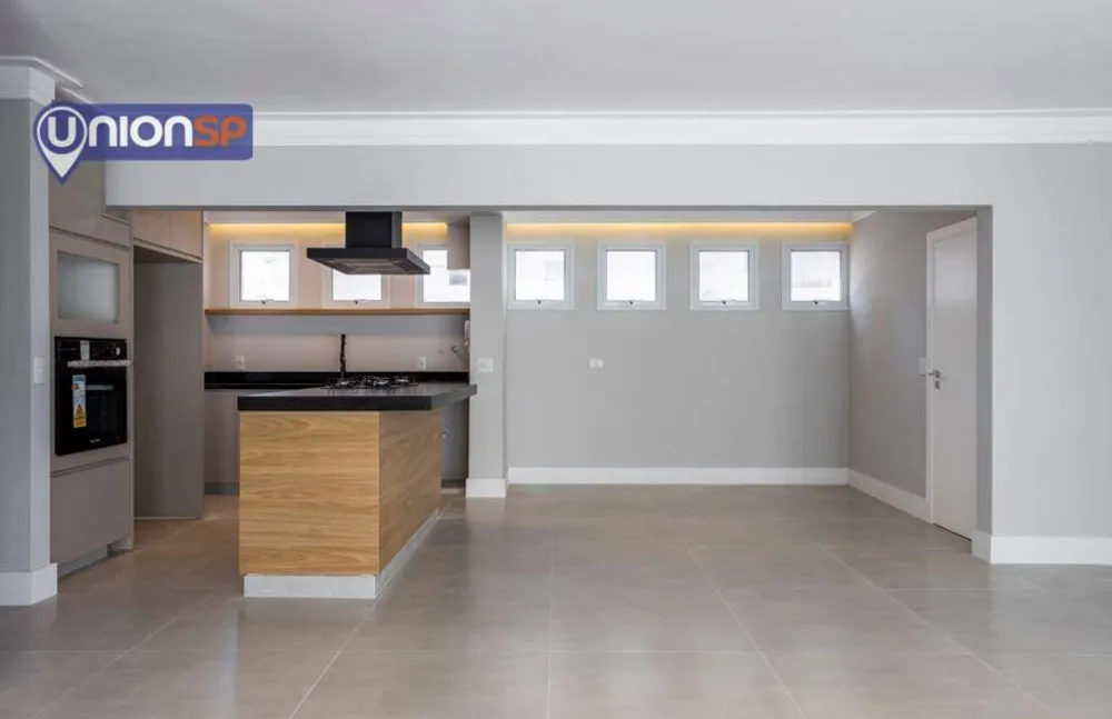 Apartamento, 3 quartos, 138 m² - Foto 1