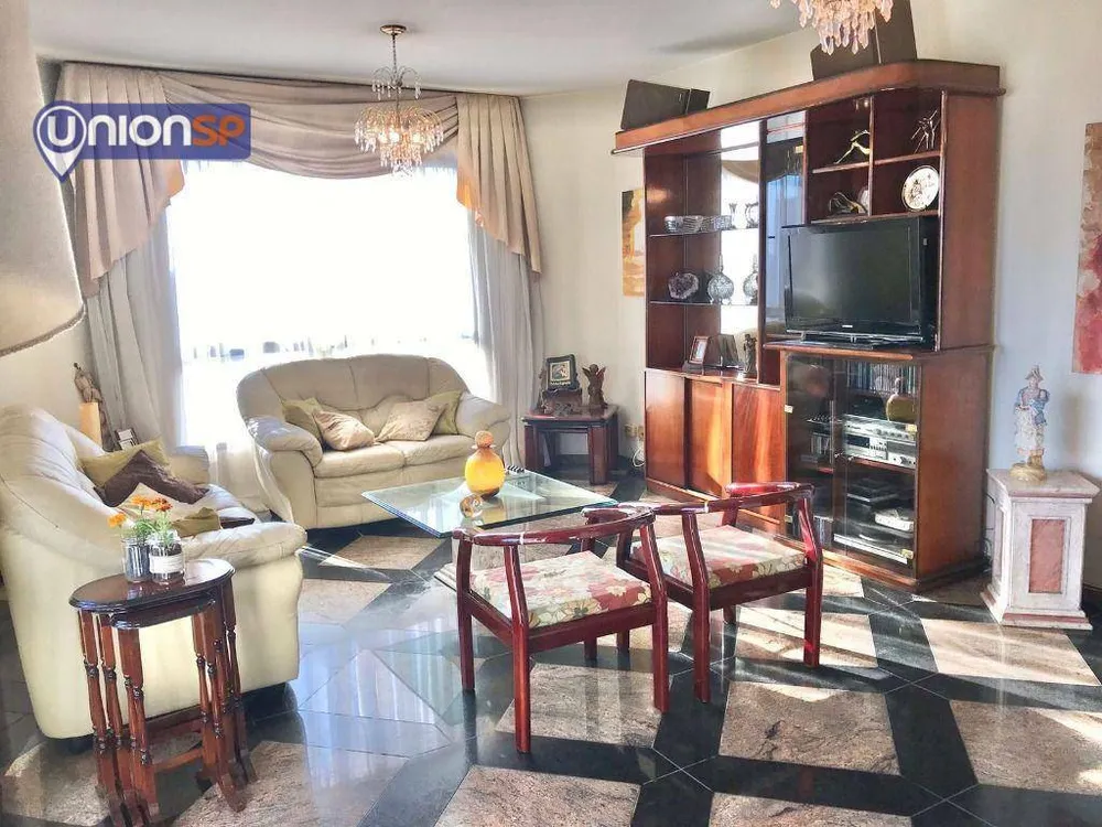Apartamento, 3 quartos, 186 m² - Foto 1