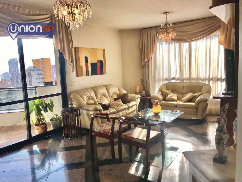Apartamento, 3 quartos, 186 m² - Foto 2