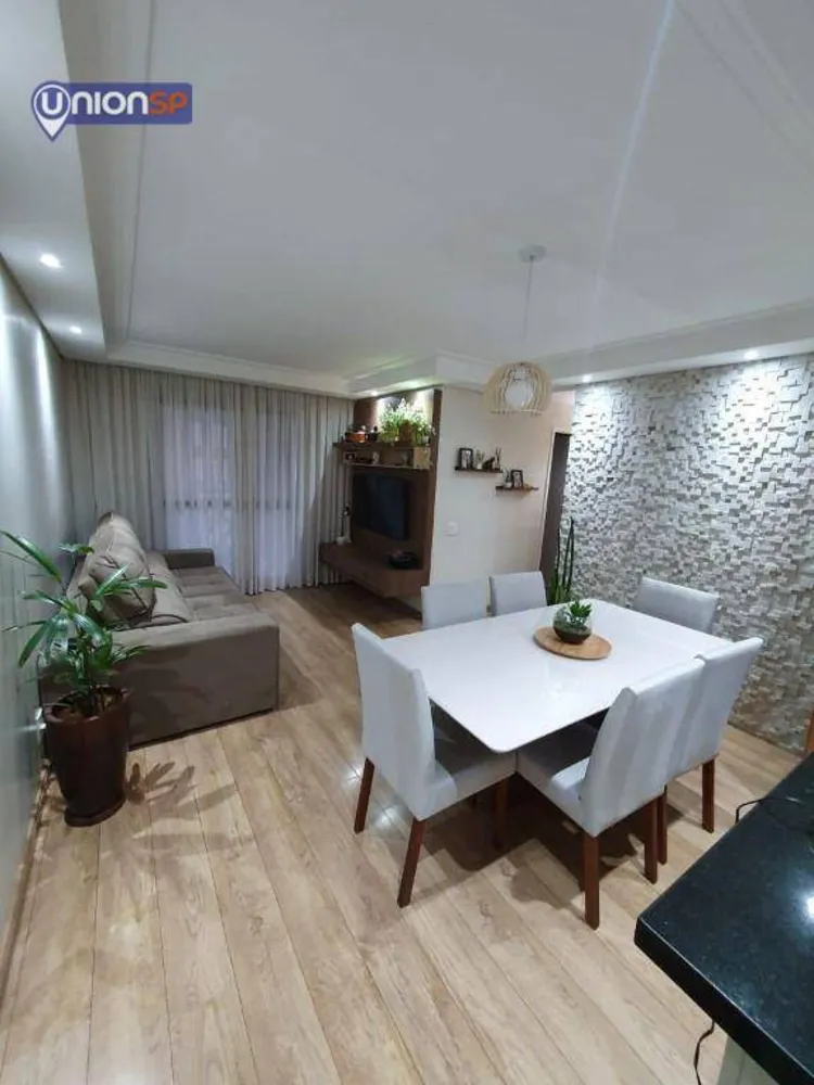 Apartamento, 3 quartos, 75 m² - Foto 2