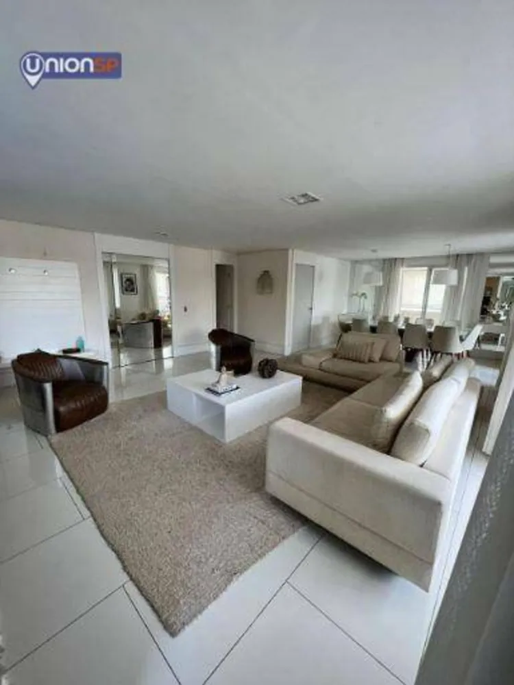 Apartamento, 3 quartos, 265 m² - Foto 3