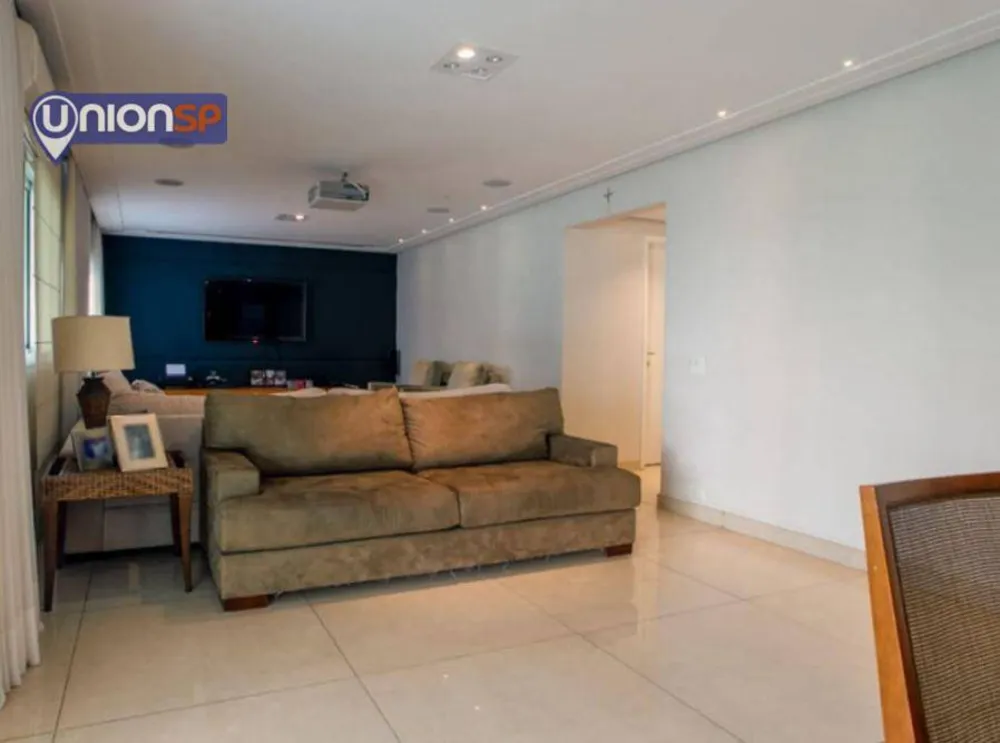 Apartamento, 3 quartos, 205 m² - Foto 1