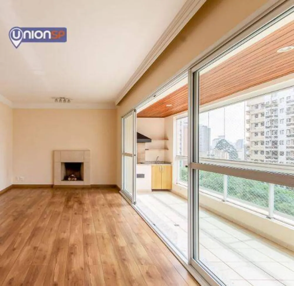 Apartamento, 3 quartos, 140 m² - Foto 1