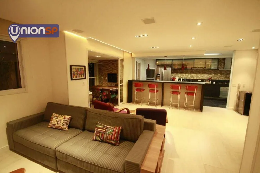 Apartamento, 3 quartos, 134 m² - Foto 2