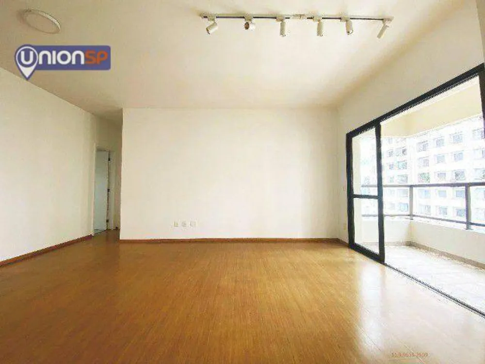 Apartamento, 4 quartos, 131 m² - Foto 2
