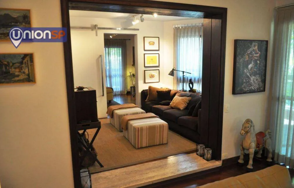 Apartamento, 3 quartos, 300 m² - Foto 2