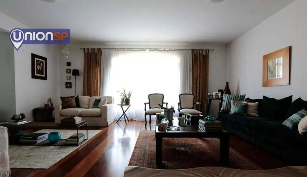 Apartamento, 3 quartos, 211 m² - Foto 2