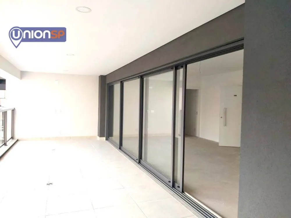 Apartamento, 3 quartos, 162 m² - Foto 1