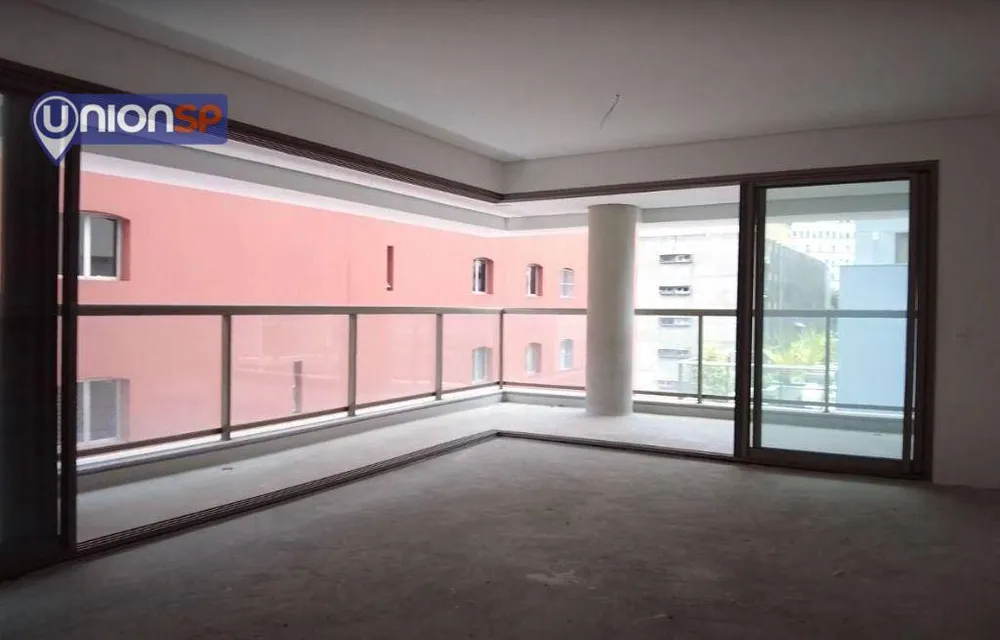 Apartamento, 3 quartos, 157 m² - Foto 1