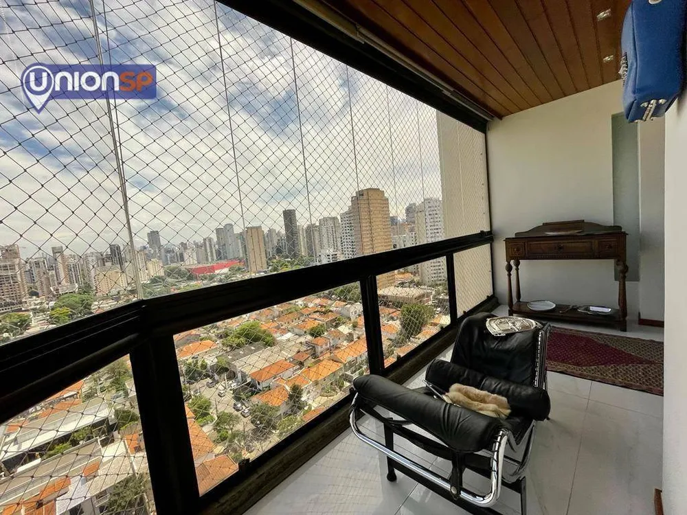 Apartamento, 3 quartos, 151 m² - Foto 2