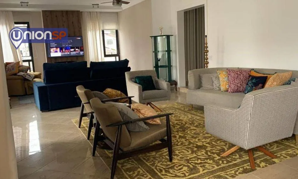 Apartamento, 3 quartos, 244 m² - Foto 1