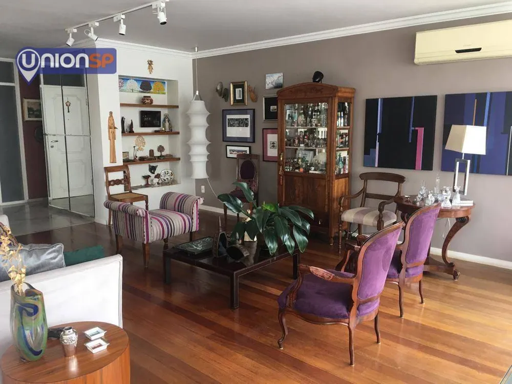 Apartamento, 4 quartos, 245 m² - Foto 2