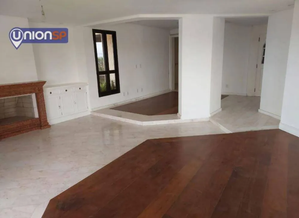 Apartamento, 3 quartos, 244 m² - Foto 1