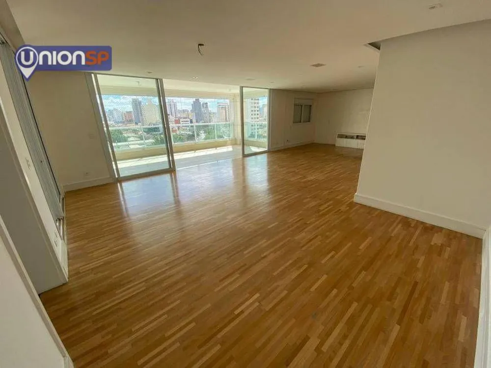 Apartamento, 3 quartos, 271 m² - Foto 1