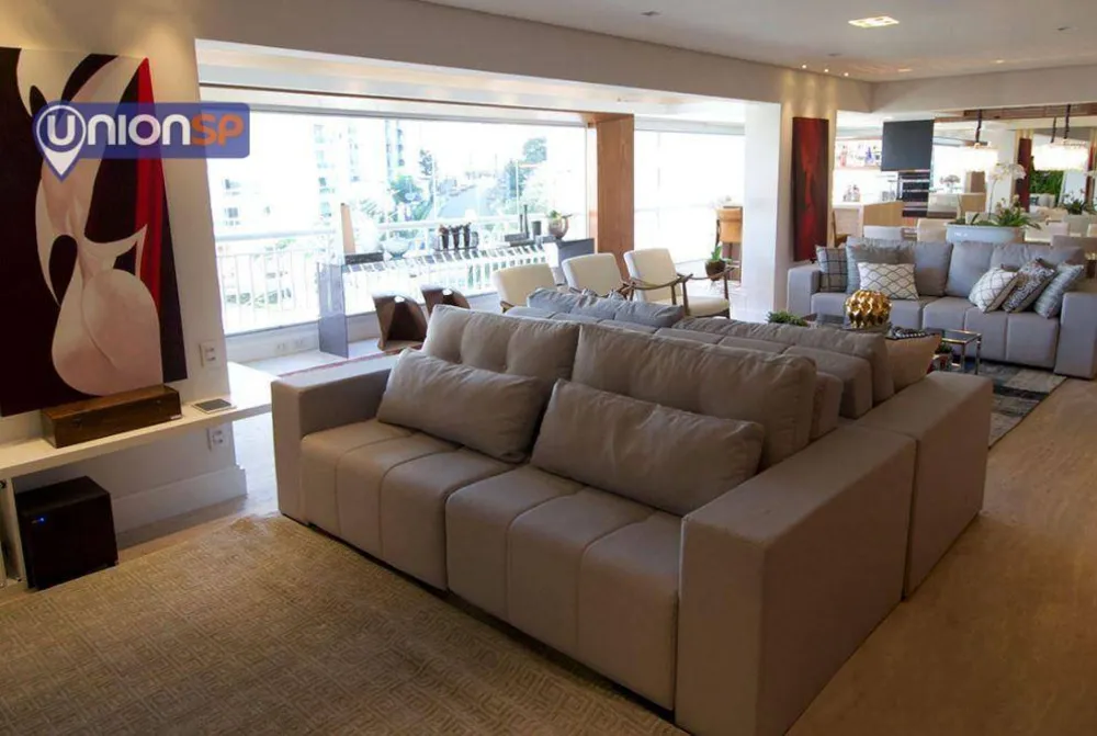 Apartamento, 3 quartos, 200 m² - Foto 1