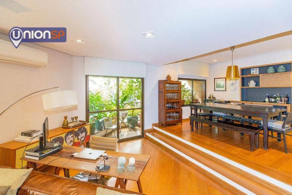 Apartamento, 3 quartos, 218 m² - Foto 4