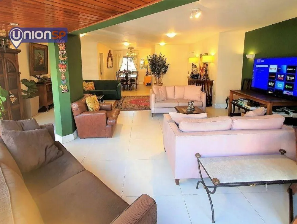 Apartamento, 3 quartos, 160 m² - Foto 1