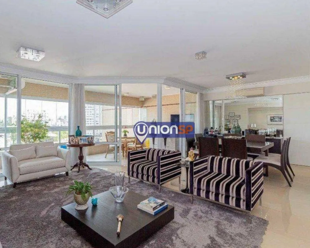 Apartamento, 3 quartos, 165 m² - Foto 1